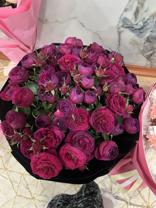 Цветы все свежие