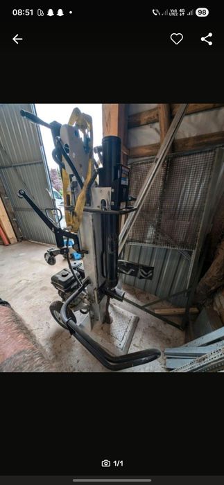 Crepator despicator spărgător lemne tractor