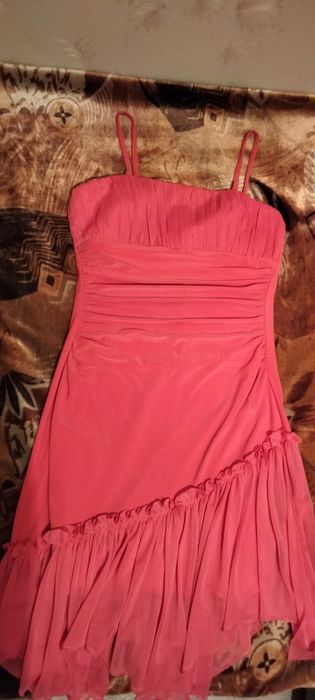 Продам  красивое платье