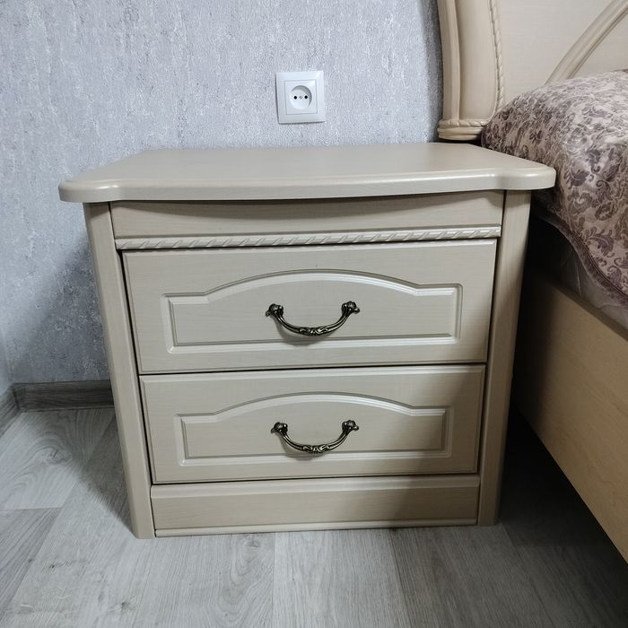 Продается спальный гарнитур и  стенка