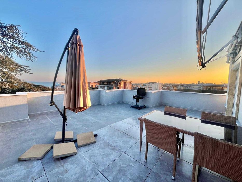 Тристаен апартамент в Равда с морска гледка!