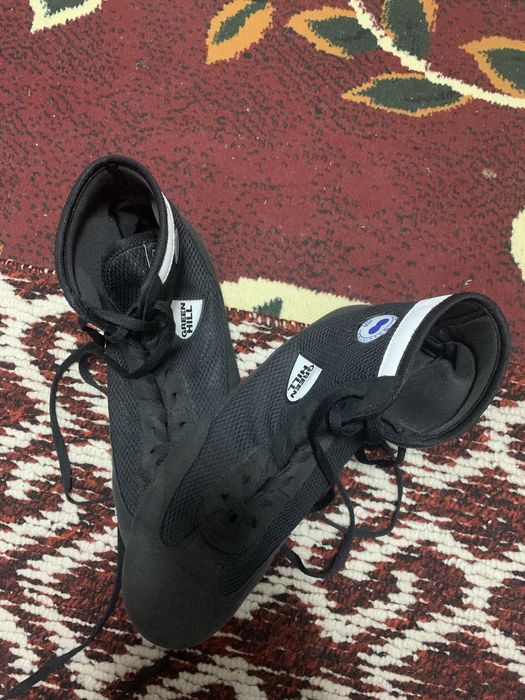 Борцовки почти новые