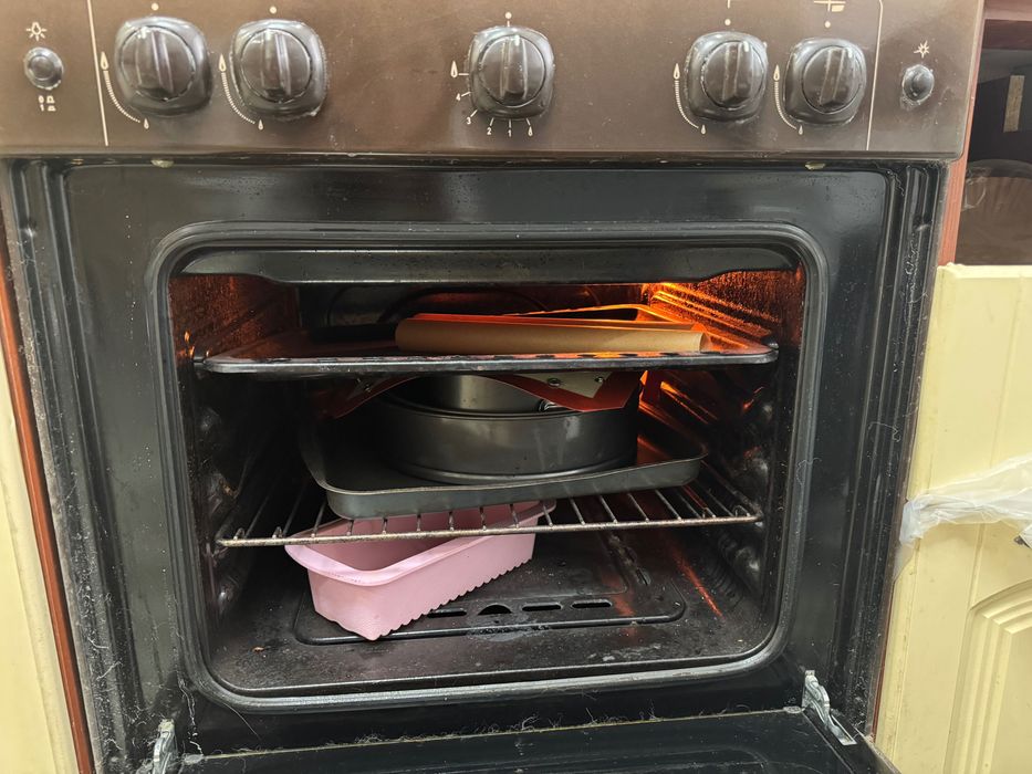 Продам кухонную плиту