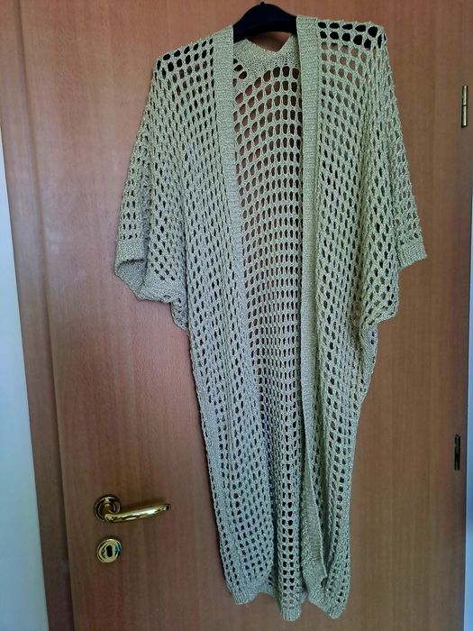 Златист кафтан плетиво