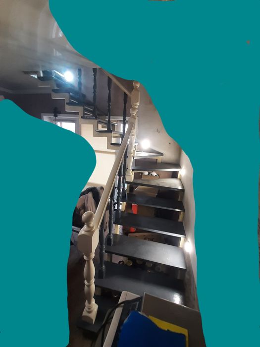 Лестница поворотная.