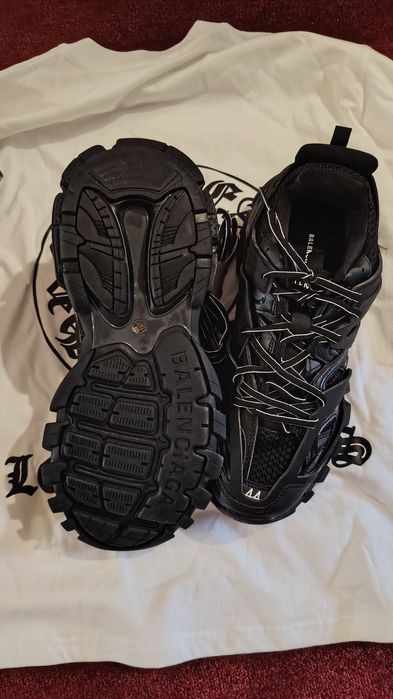 Balenciaga tracks
