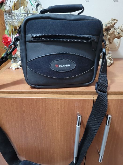 Чанти за фотоапарати