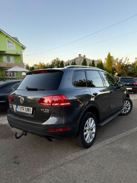 VOLKSWAGEN Touareg 2011 — imagine 3