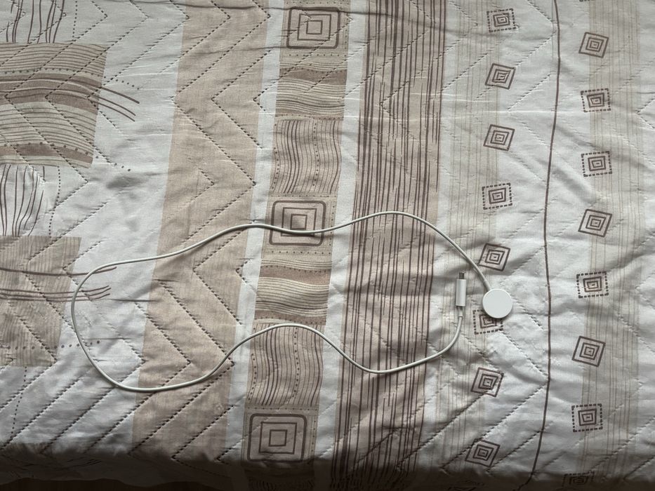 Apple Watch SE (2nd Generation) 44m Midnight Aluminum Case.