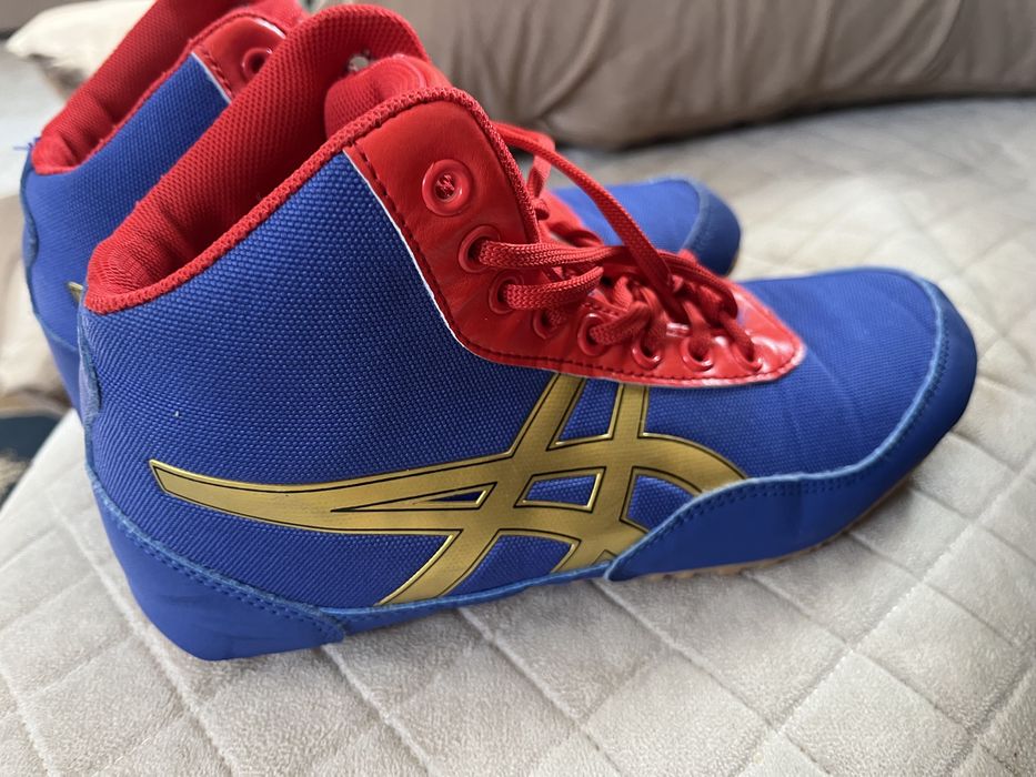 Продам борцовку за 1000