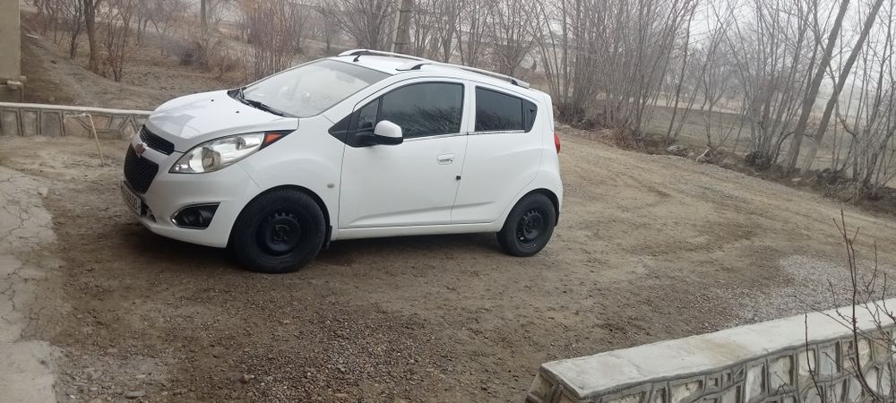 Spark sotiladi 3chi pazitsa metani bor