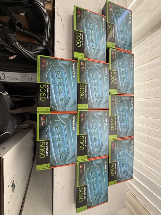 RTX 5060 8GB Gigabyte Eagle 10 парчета нови