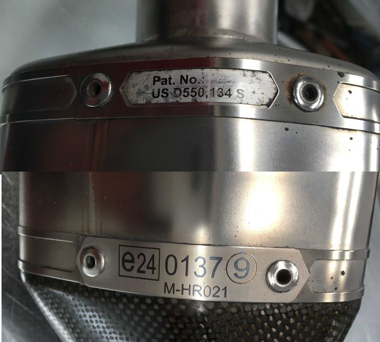 Акрапович Honda VFR1200