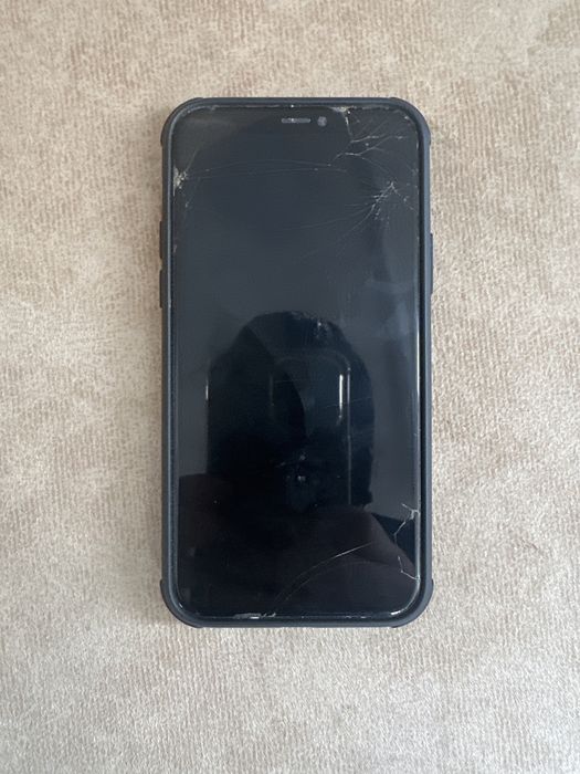 Продам Iphone 11 pro