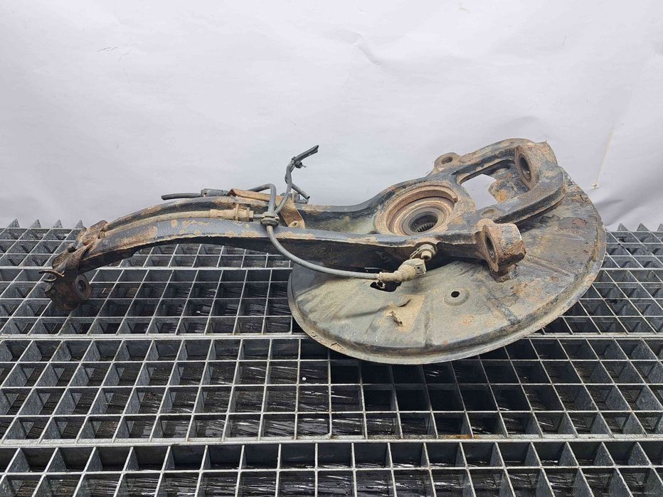 Fuzeta fata stanga Volkswagen Touareg (7LA, 7L6) [Fabr 2003-2010] 7L04