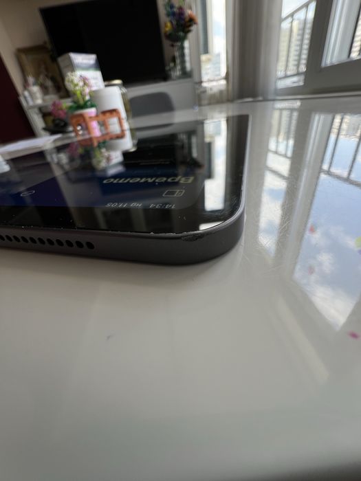 Ipad AIR 4  модел А2316 - 64GB без SIM карта