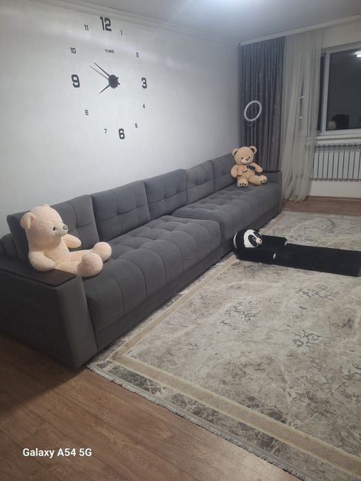 Продам диван 4 метр