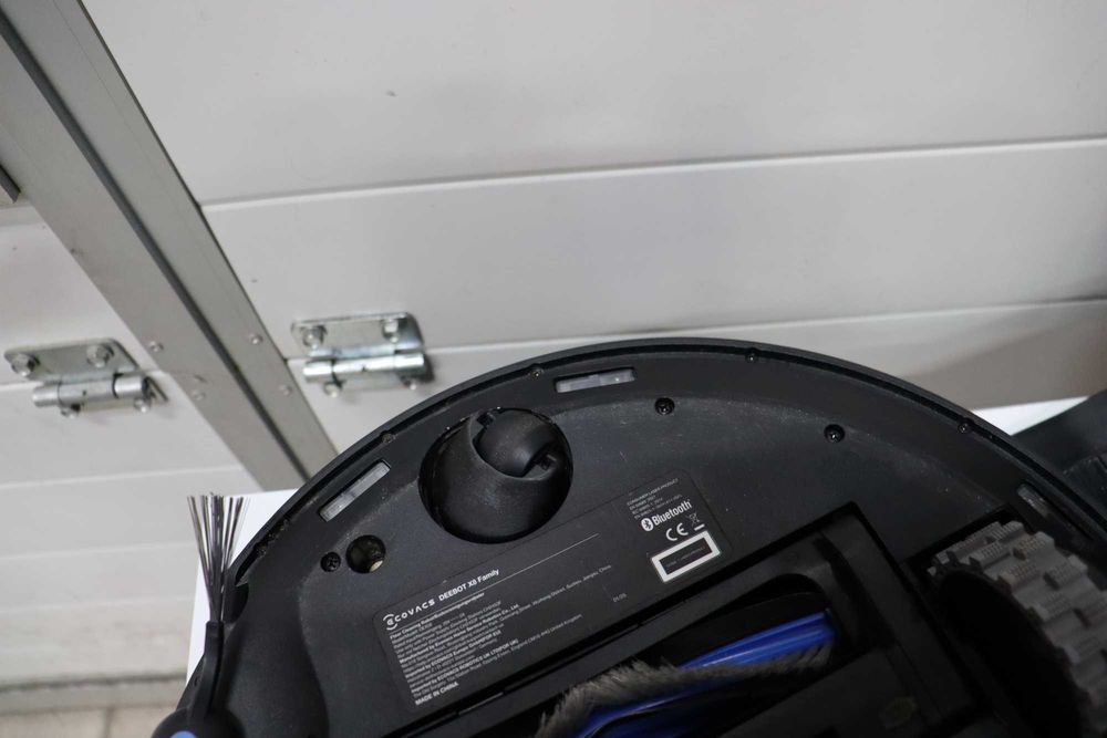 Прахосмукачка робот Ecovacs Deebot X8 Pro Omni, 18000Pa, до 75 градуса