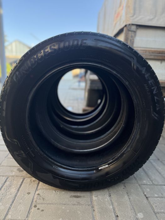 Продам резину Bridgestone