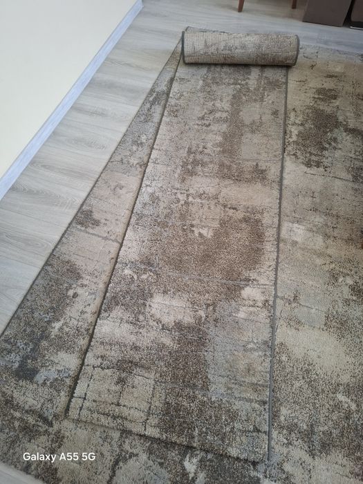 Персийско килимче и пътека