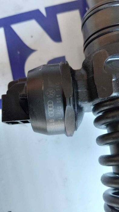 Injector 1.4 tdi amf ajm seat skoda vw polo 9n 038130073t