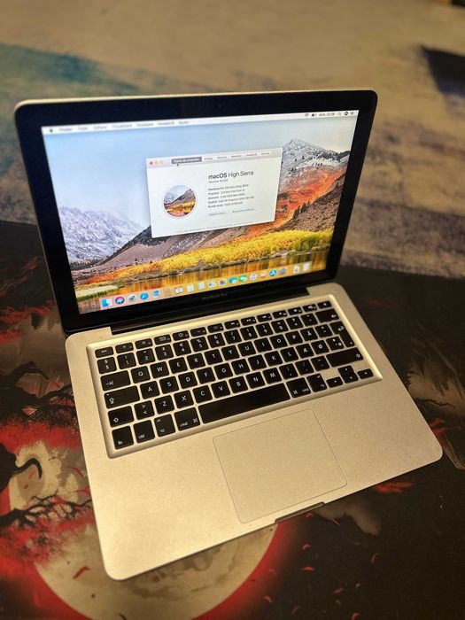 laptop macbook pro 2011, core i5, 4 gb