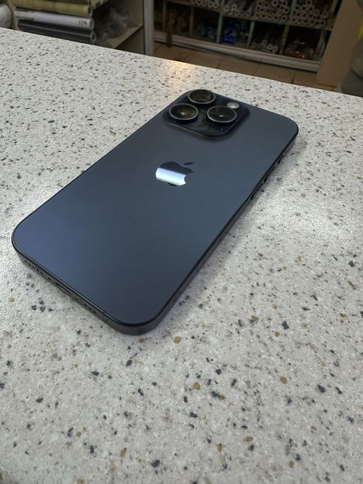Iphone 15 pro 128gb
