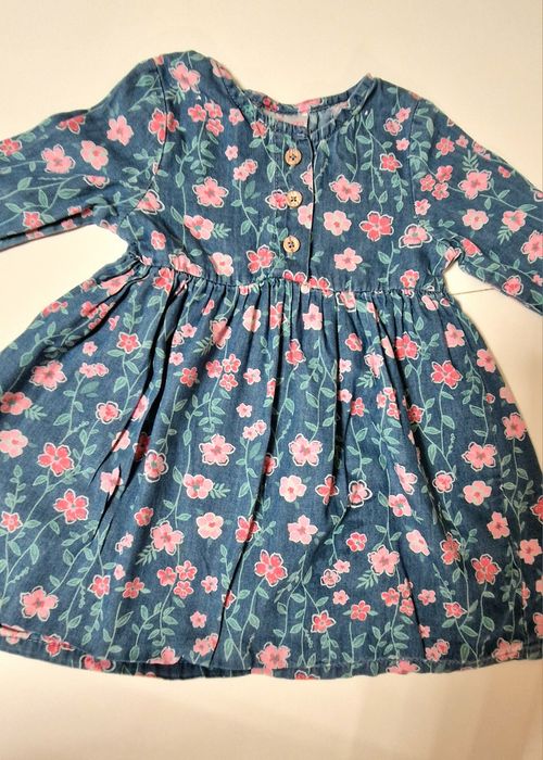 Лот дрешки за момиче C&A, H&M, Mayoral, Primark, Ralph Lauren и др., размер 80