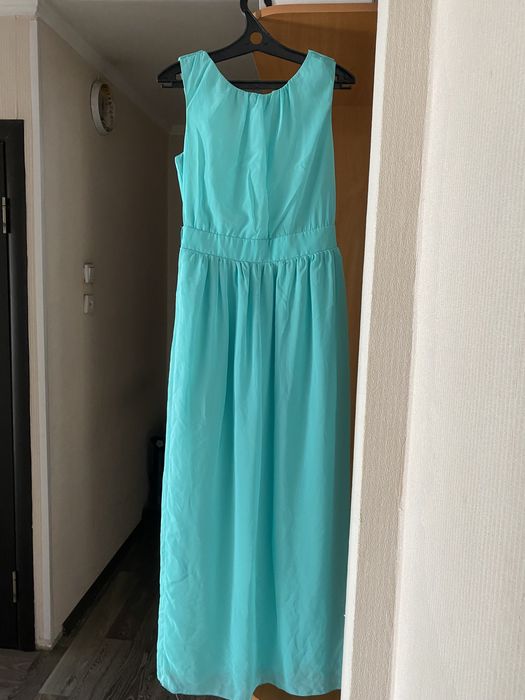 Шикарное вечернее платье