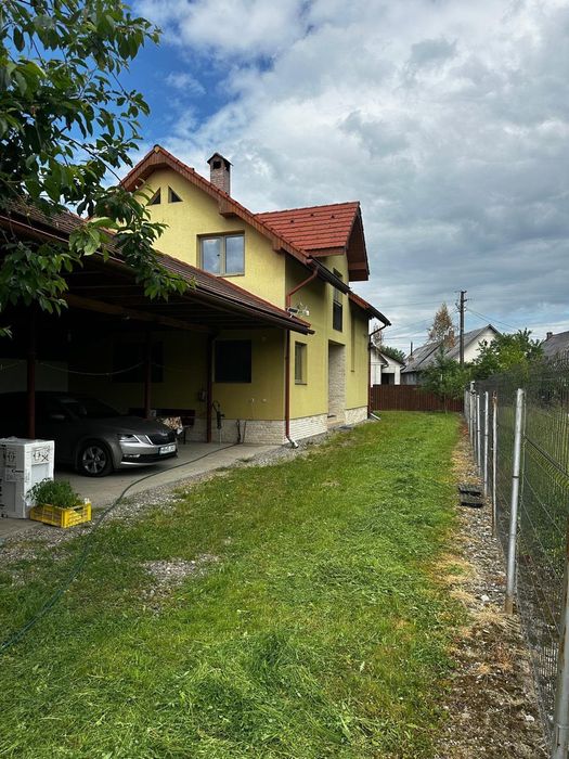 Casa de vanzare -  Campulung La Tisa