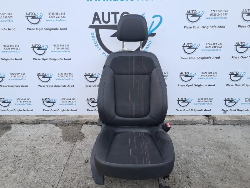 Scaun fata dreapta semi piele cu incalzire Opel Astra J
