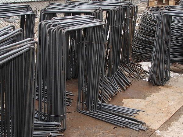 Etrieri pentru fundatie de casa 50x20 / 60x20 / 70/20 din fier beton d