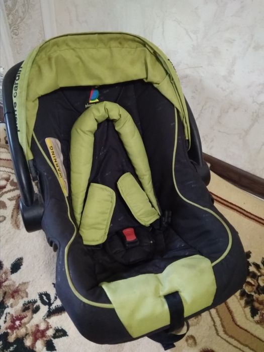 Автокресло (Пьер карден)