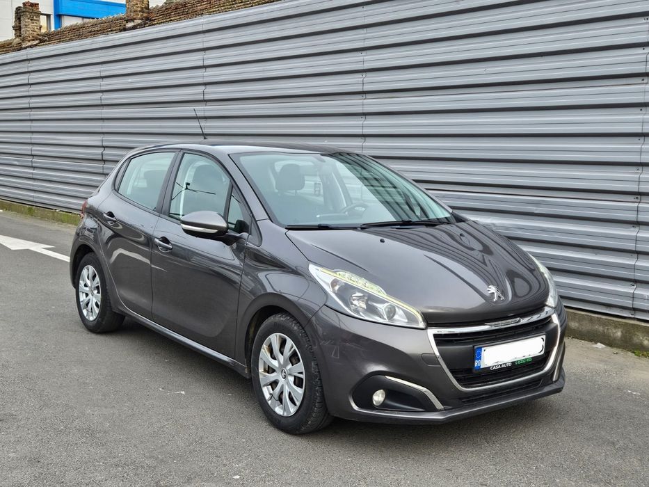 Peugeot 208/ 1.2i / 08.2019/