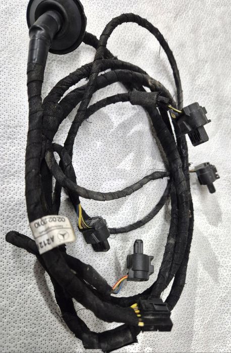 Сензор,сензори парктроник задна броня ,мерцедесW212  седан 2009г