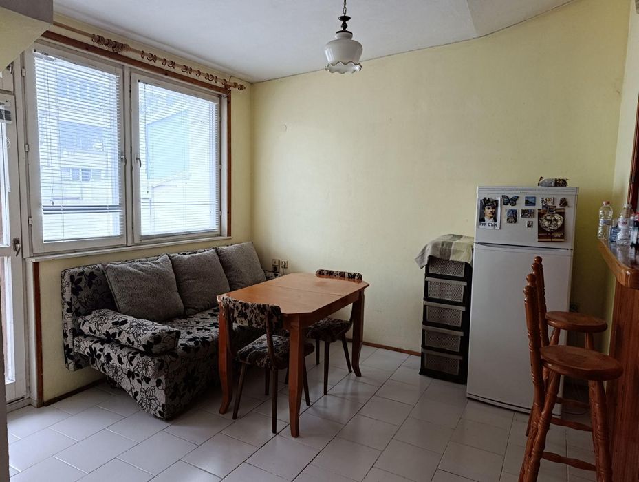 Едностаен апартамент с АКТ 16 в ж.к Лазур