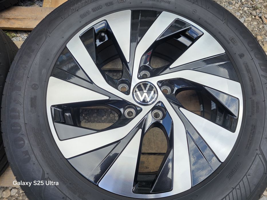 Лети джанти 16ки 5х112 VW + летни гуми 215/60/16 GoodYear