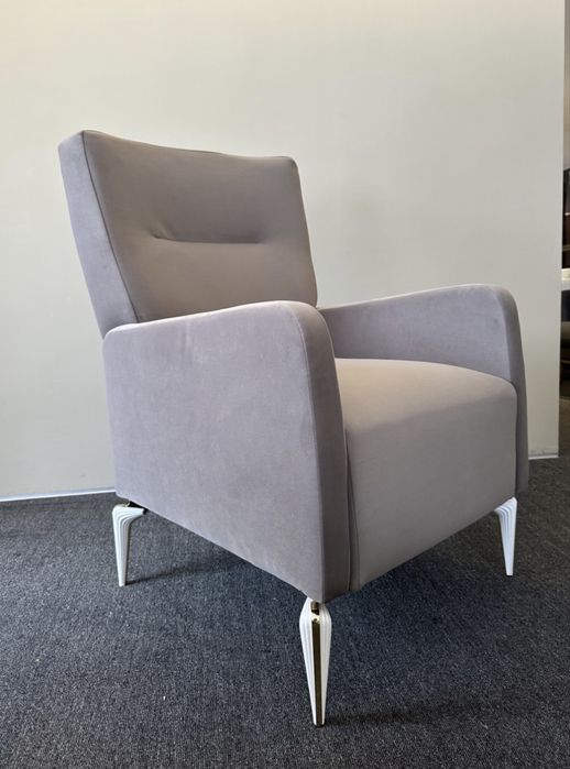 Кресло для гостинной -спальни