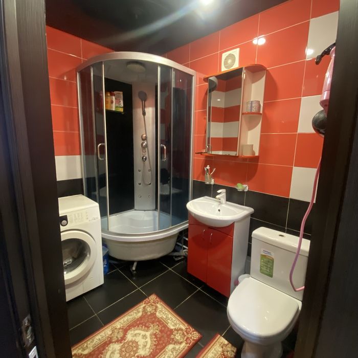 Продам 3 комнатную квартиру