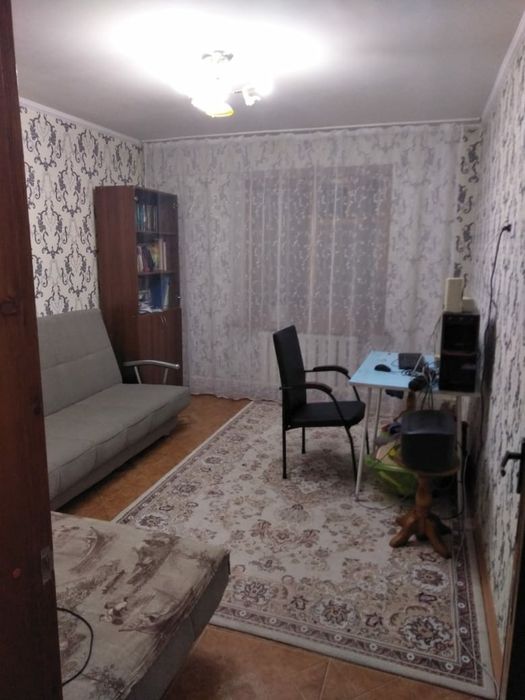 Продаю 2х комн Карбышева 14/2