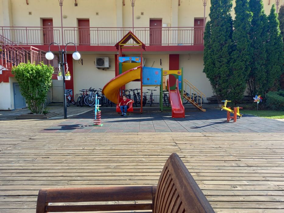 Дава се под наем Едностаен апартамент в к.к. Слънчев бряг - 40 кв.м за 25.5 € - Снимка #7