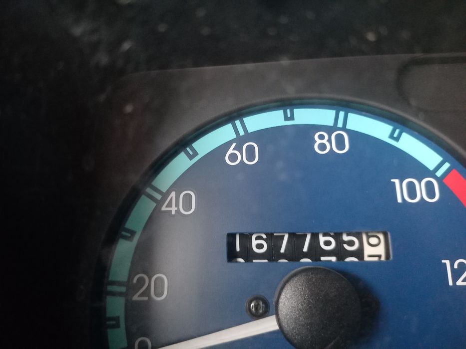 Чевролет Дамас сотилади