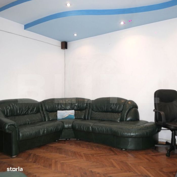 Casa de vanzare, 160 mp, zona Centrala