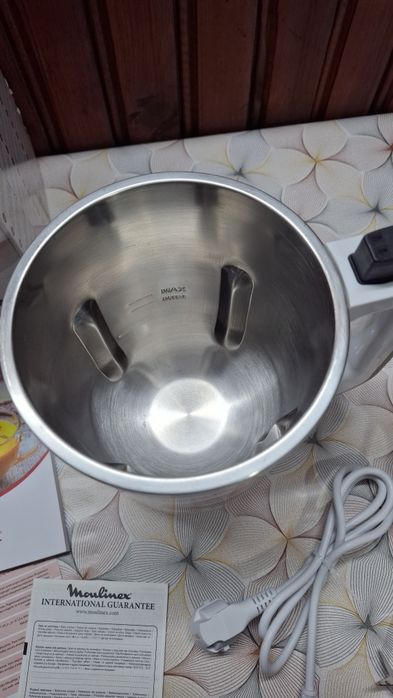 Блендер супник  Moulinex LM84 за крем супа, капацитет 1.2 л, 4 степени на скорост, 1000 W, 5 програми, сив