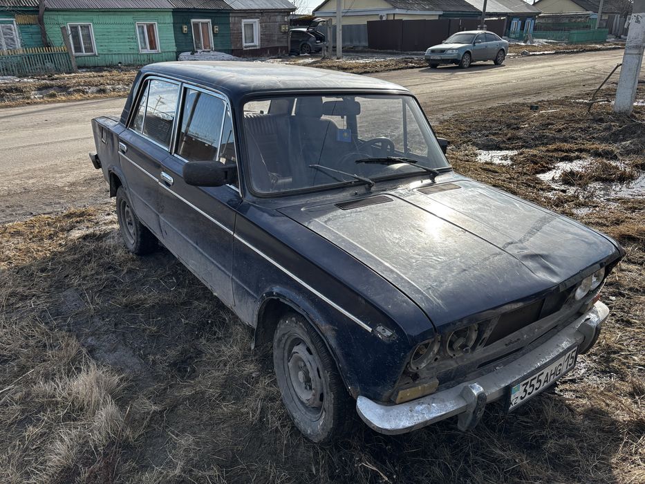 Продам ваз 2103