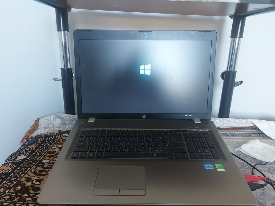 Продам ноутбук hp