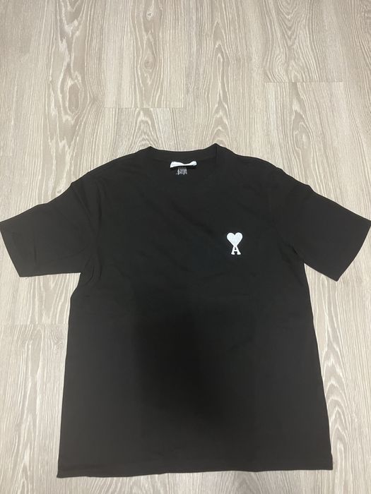 Тениска и шорти  на Ami