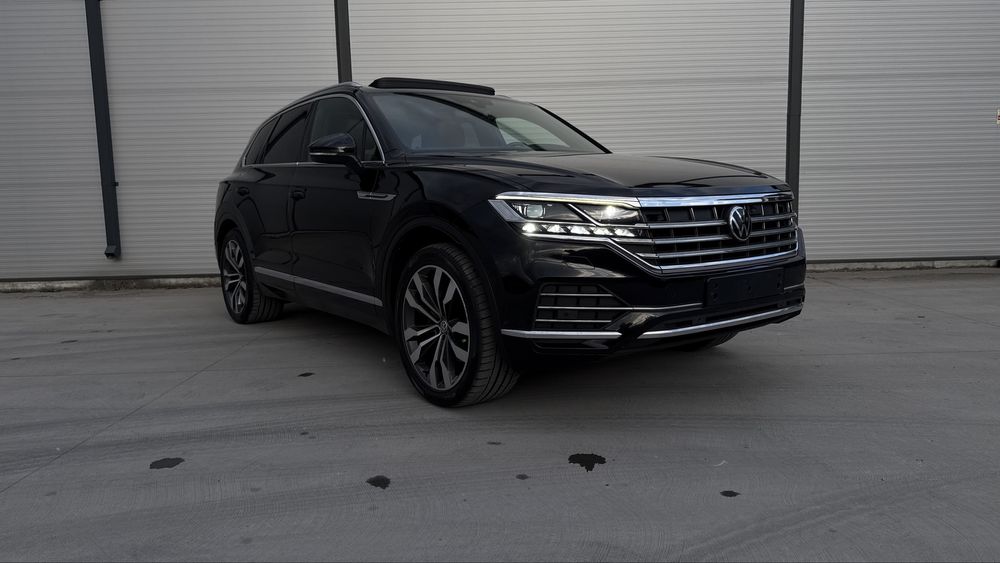 VW Touareg 3.0 2019 Euro 6 Full
