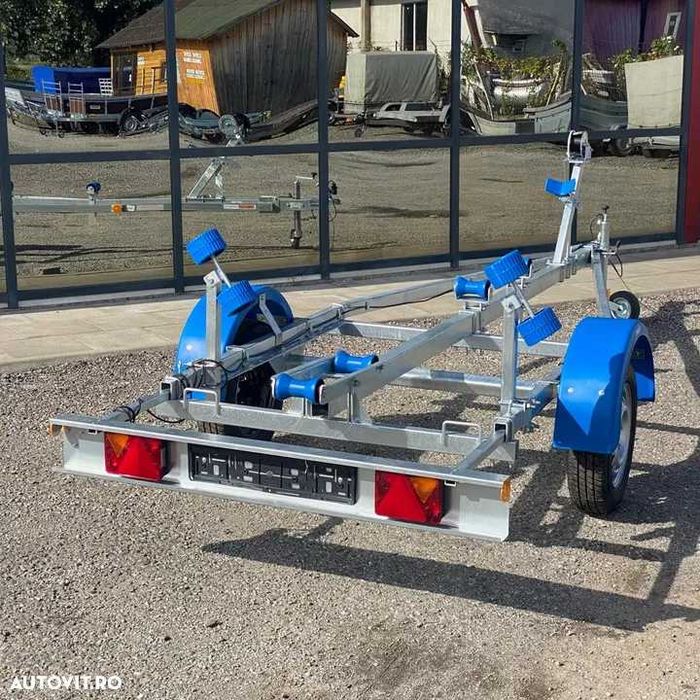 Peridoc barca Neptun NAVI 5M 750KG