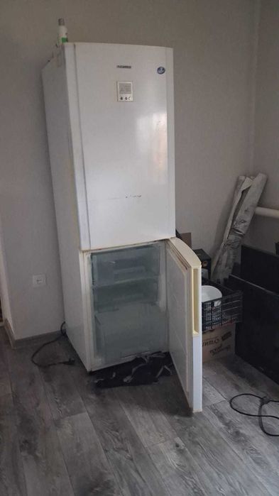 Отдам холодильник в дар